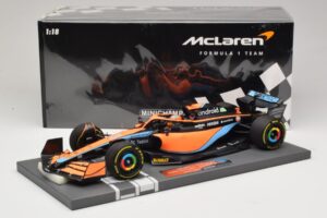 McLaren MCL36 #3 D. Ricciardo Bahrain GP 2022 Minichamps 1:18 537221803 Metalas - nuotrauka 2 iš 7