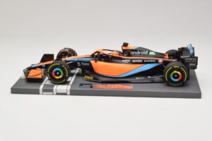 McLaren MCL36 #3 D. Ricciardo Bahrain GP 2022 Minichamps 1:18 537221803 Metalas - nuotrauka 4 iš 7