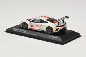 McLaren MP4-12C GT3 #11 Art Grand Prix Leclerc / Parisy 24 Hours of Spa 2013 Minichamps 1:43 437131311 Metalas - nuotrauka 3 iš 4