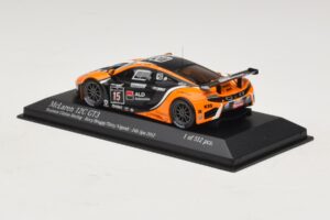 McLaren MP4-12C GT3 #15 Boutsen Racing Bovy / Broggi 24 Hours of Spa 2012 Minichamps 1:43 437121315 Metalas - nuotrauka 3 iš 4