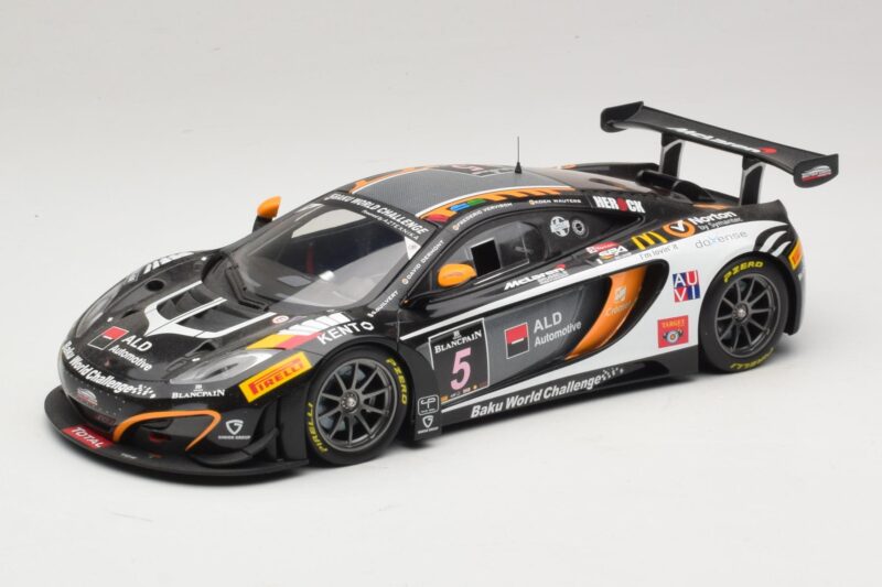 McLaren MP4-12C GT3 #5 D. Wauters 24 Hours of Spa 2013 Minichamps 1:18 151131305 Metalas