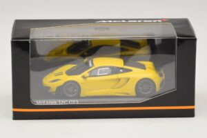 McLaren MP4-12C GT3 Street Geltonas Minichamps 1:43 437121396 Metalas - nuotrauka 4 iš 4