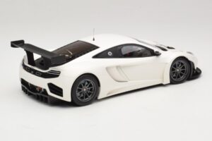 McLaren MP4-12C GT3 Baltas 2013 Minichamps 1:18 151121394 Metalas - nuotrauka 2 iš 6