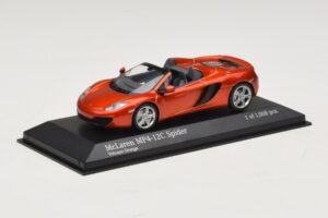 McLaren MP4-12C Spider Oranžinis Metalikas Minichamps 1:43 530133030 Metalas - nuotrauka 2 iš 4