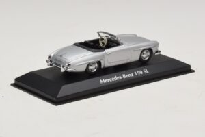 Mercedes 190 SL W121 Sidabrinis Maxichamps 1:43 940033130 Metalas - nuotrauka 2 iš 4