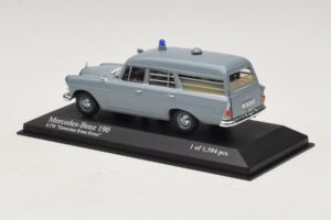 Mercedes 190 W110 Greitoji Pagalba DRK Minichamps 1:43 400037270 Metalas - nuotrauka 3 iš 4