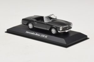 Mercedes 230 SL W113 Pilkas Maxichamps 1:43 94003231 Metalas - nuotrauka 3 iš 4