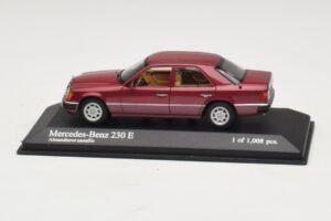 Mercedes 230E W124 Raudona Metalik Minichamps 1:43 400037001 Metalas