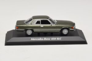 Mercedes 450 SLC C107 Tamsiai Žalias Metalikas Maxichamps 1:43 940033420 Metalas