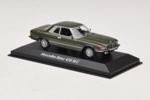 Mercedes 450 SLC C107 Tamsiai Žalias Metalikas Maxichamps 1:43 940033420 Metalas - nuotrauka 3 iš 4