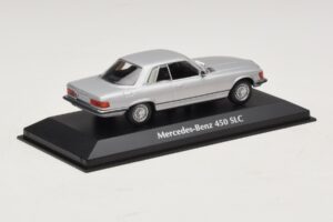 Mercedes 450 SLC C107 Sidabrinis Maxichamps 1:43 940033421 Metalas - nuotrauka 2 iš 4