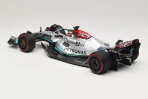 Mercedes AMG Petronas W13 E Performance #63 G. Russell Spanish GP 2022 Minichamps 1:18 110220063 Metalas - nuotrauka 5 iš 7