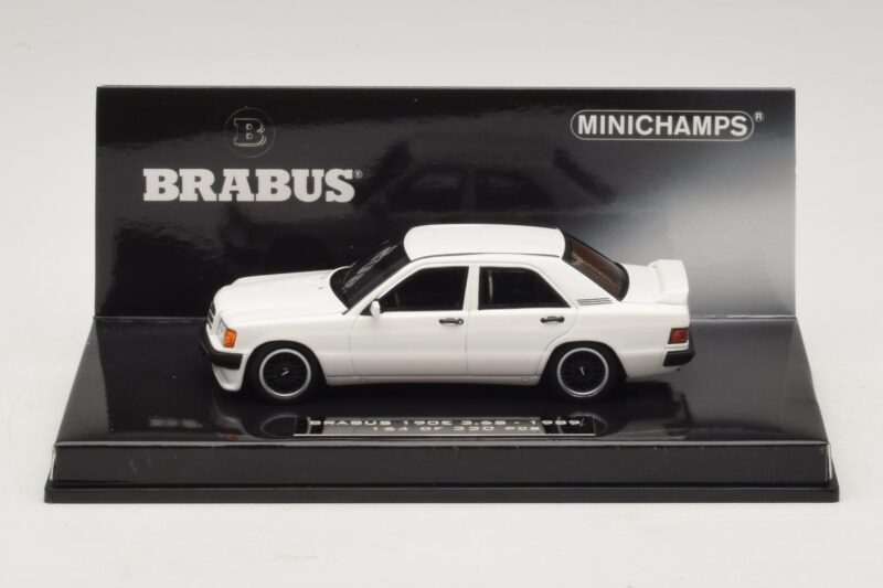 Mercedes Brabus 3.6S 190E W201 Baltas Minichamps 1:43 437032602 Metalas