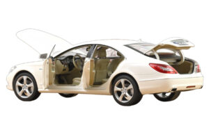 Mercedes CLS C218 Kupė Brilliant White Metallic Norev 1:18 183943 Metalas - nuotrauka 2 iš 3
