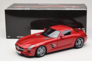 Mercedes SLS AMG C197 Raudona Metalik Minichamps 1:18 100039020 Metalas - nuotrauka 8 iš 8