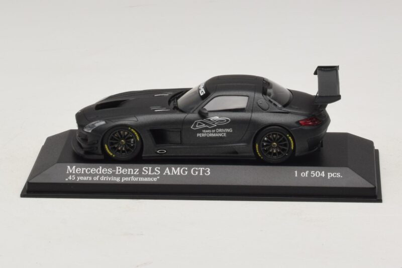 Mercedes SLS AMG GT3 45 Years of Driving Performance Juodas Minichamps 1:43 Mercedes SLS AMG GT3 45 Years of Driving Performance Juodas Minichamps 1:43 410133200 Metalas