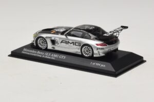 Mercedes SLS AMG GT3 #96 M. Hakkinen / R. Arnold 6 Hours of Zhuhai 2011 Minichamps 1:43 410113296 Metalas - nuotrauka 3 iš 4