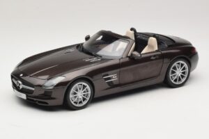 Mercedes SLS AMG Sepang Brown Minichamps 1:18 B66960080 Metalas