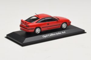 Opel Calibra Turbo 4x4 Raudonas Maxichamps 1:43 940045721 Metalas - nuotrauka 2 iš 4
