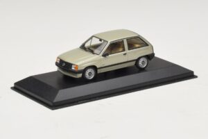 Opel Corsa A Šviesiai Žalias Metalinis Minichamps 1:43 CORSA001 Metalas - nuotrauka 2 iš 4