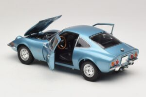 Opel GT Blue Metallic Minichamps 1:18 180049030 Metalas - nuotrauka 5 iš 8