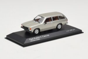 Opel Kadett C Caravan Silver Metallic Minichamps 1:43 400048111 Metalas - nuotrauka 2 iš 4