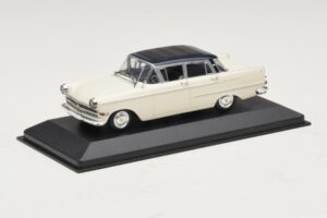 Opel Kapitan A Baltas Minichamps 1:43 400048000 Metalas - nuotrauka 2 iš 4