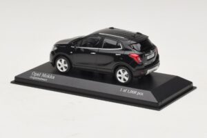 Opel Mokka Juodas Metalik Minichamps 1:43 410042101 Metalas - nuotrauka 3 iš 4