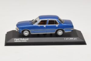 Opel Rekord D Mėlynas Metalizuotas Minichamps 1:43 400044002 Metalas