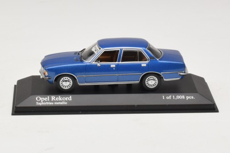Opel Rekord D Mėlynas Metalizuotas Minichamps 1:43 400044002 Metalas