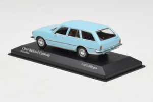 Opel Rekord D Caravan Šviesiai Mėlynas Minichamps 1:43 400044014 Metalas - nuotrauka 3 iš 4