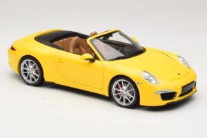Porsche 911 991 Carrera S Kabrioletas Geltonas Minichamps 1:18 100061031 Metalas - nuotrauka 6 iš 8