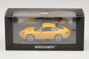 Porsche 911 991 Carrera Geltonas Minichamps 1:43 410060221 Metalas - nuotrauka 4 iš 4