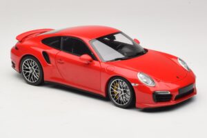 Porsche 911 991 Turbo S Raudonas Minichamps 1:18 110062320 Metalas - nuotrauka 6 iš 8
