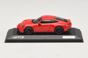 Porsche 911 992 GT3 Touring Raudonas Minichamps 1:43 WAP02012617-R1 Metalas