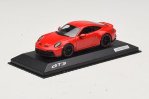 Porsche 911 992 GT3 Touring Raudonas Minichamps 1:43 WAP02012617-R1 Metalas - nuotrauka 2 iš 4
