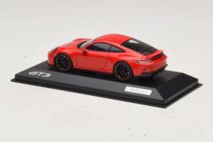 Porsche 911 992 GT3 Touring Raudonas Minichamps 1:43 WAP02012617-R1 Metalas - nuotrauka 3 iš 4