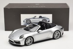 Porsche 911 992 Targa 4 GTS Sidabrinis Minichamps 1:18 WAP0211460RTRG Metalas - nuotrauka 6 iš 6