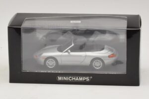 Porsche 911 996 Kabrioletas Sidabrinė Metalinė Minichamps 1:43 400061091 Metalas - nuotrauka 4 iš 4
