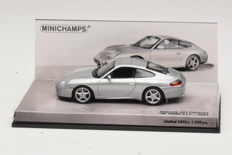 Porsche 911 996 Carrera 40-Metų Jubiliejus Sidabrinis Minichamps 1:43 Porsche 911 996 Carrera 40-Metų Jubiliejus Sidabrinis Minichamps 1:43 436061070 Metalas