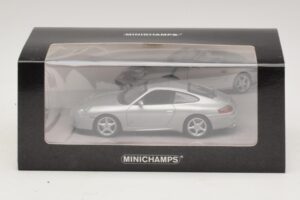 Porsche 911 996 Carrera 40-Metų Jubiliejus Sidabrinis Minichamps 1:43 436061070 Metalas - nuotrauka 4 iš 5