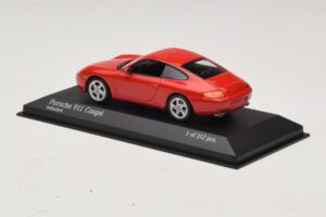Porsche 911 996 Raudonas Minichamps 1:43 400061181 Metalas - nuotrauka 3 iš 4