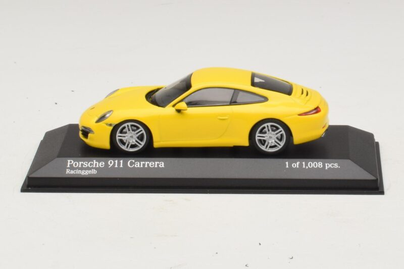 Porsche 911 996 Geltonas Minichamps 1:43 400061182 Metalas