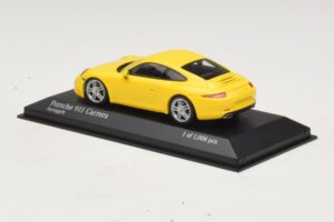 Porsche 911 996 Geltonas Minichamps 1:43 400061182 Metalas - nuotrauka 3 iš 4