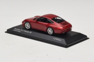 Porsche 911 997 Carrera 4S Red Metallic Minichamps 1:43 400066422 Metalas - nuotrauka 3 iš 4