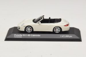 Porsche 911 997 Carrera 4S Kabrioletas Baltas Minichamps 1:43 400066431 Metalas