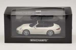 Porsche 911 997 Carrera 4S Kabrioletas Baltas Minichamps 1:43 400066431 Metalas - nuotrauka 4 iš 4