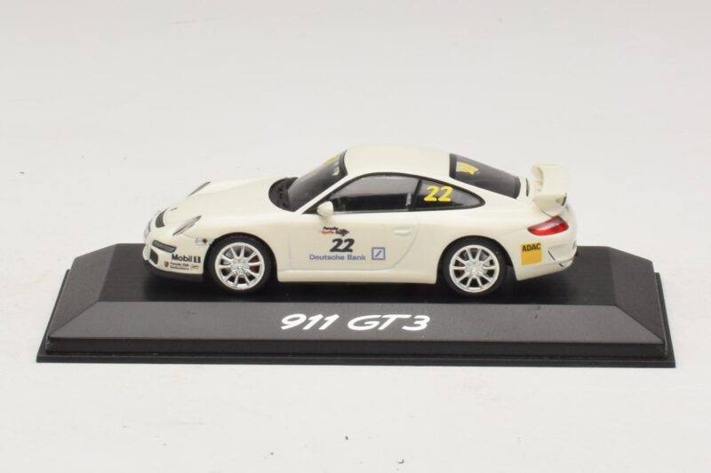 Porsche 911 997 GT3 #22 Baltas Minichamps 1:43 Porsche 911 997 GT3 #22 Baltas Minichamps 1:43 WAP020102016 Metalas