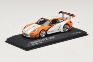 Porsche 911 997 GT3 R Hybrid Presentation 2010 Minichamps 1:43 410108900 Metalas - nuotrauka 2 iš 4