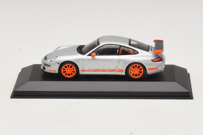 Porsche 911 997 GT3 RS Sidabrinė Oranžinė Minichamps 1:43 403066013 Metalas